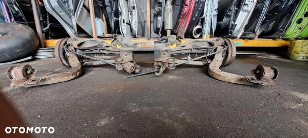 BMW E36 WÓZEK TYLNEGO ZAWIESZENIA KOMPLET