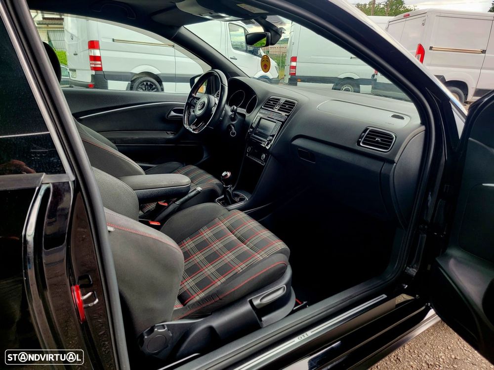 VW Polo 1.8 TSi GTi - 18