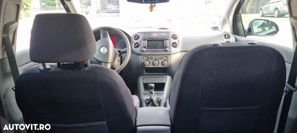 Volkswagen Golf Plus - 10