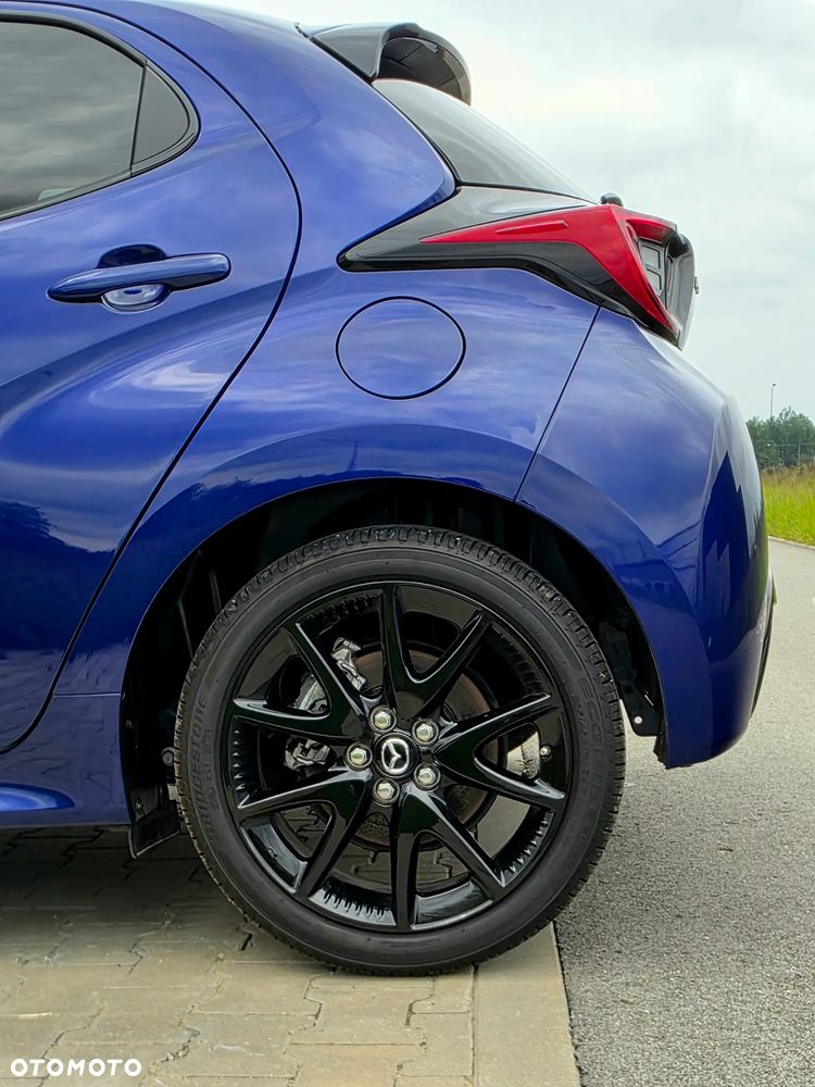 Mazda 2 - 13