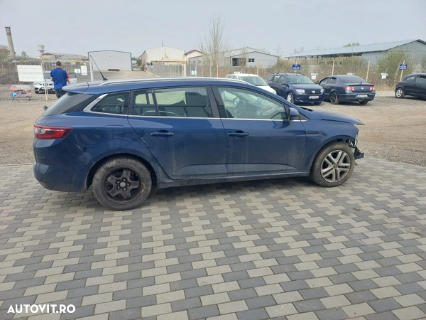 Dezmembram Renault megane IV 1.6 dci euro 6 an fabricatie 2016