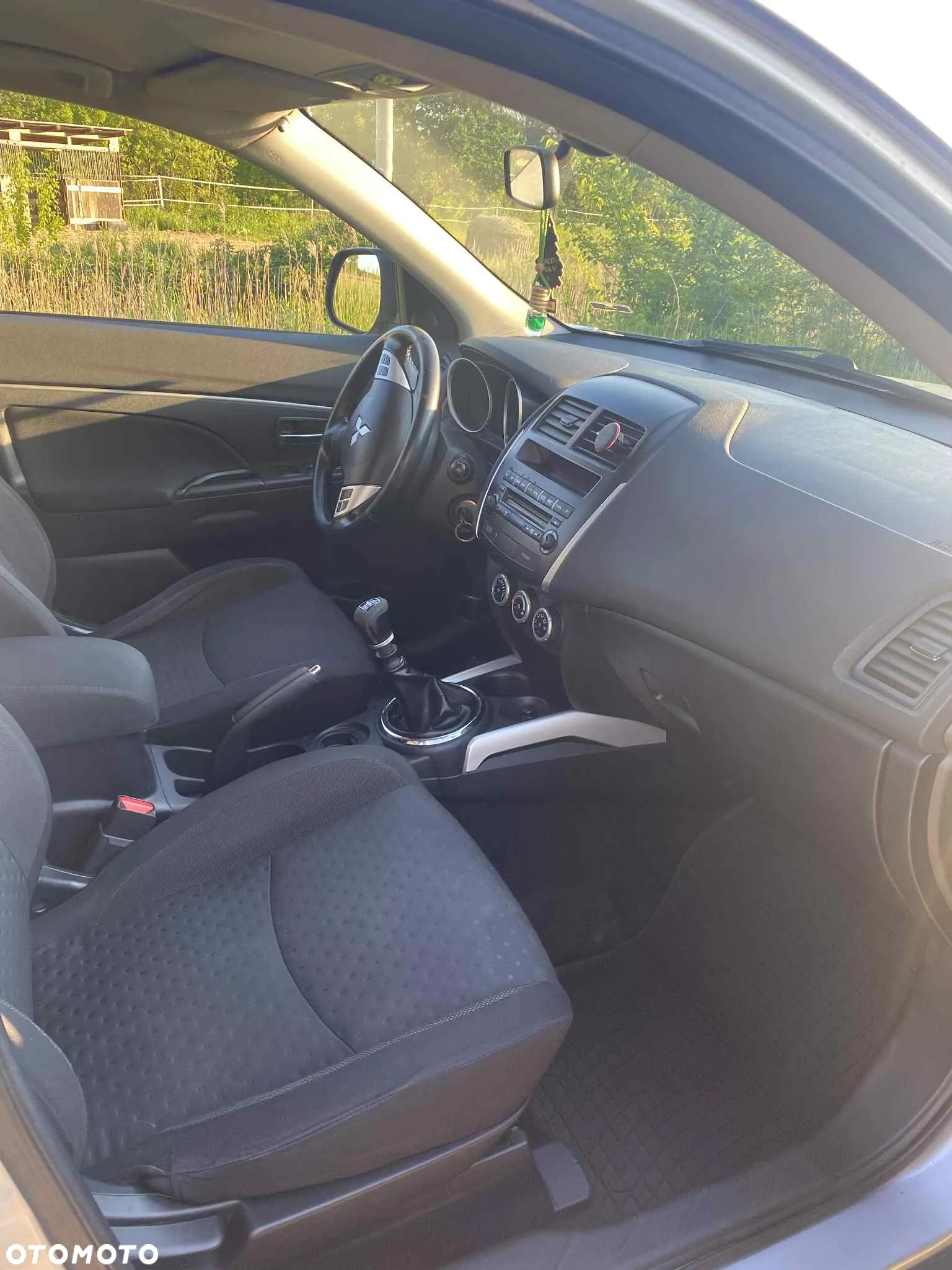 Mitsubishi ASX - 4
