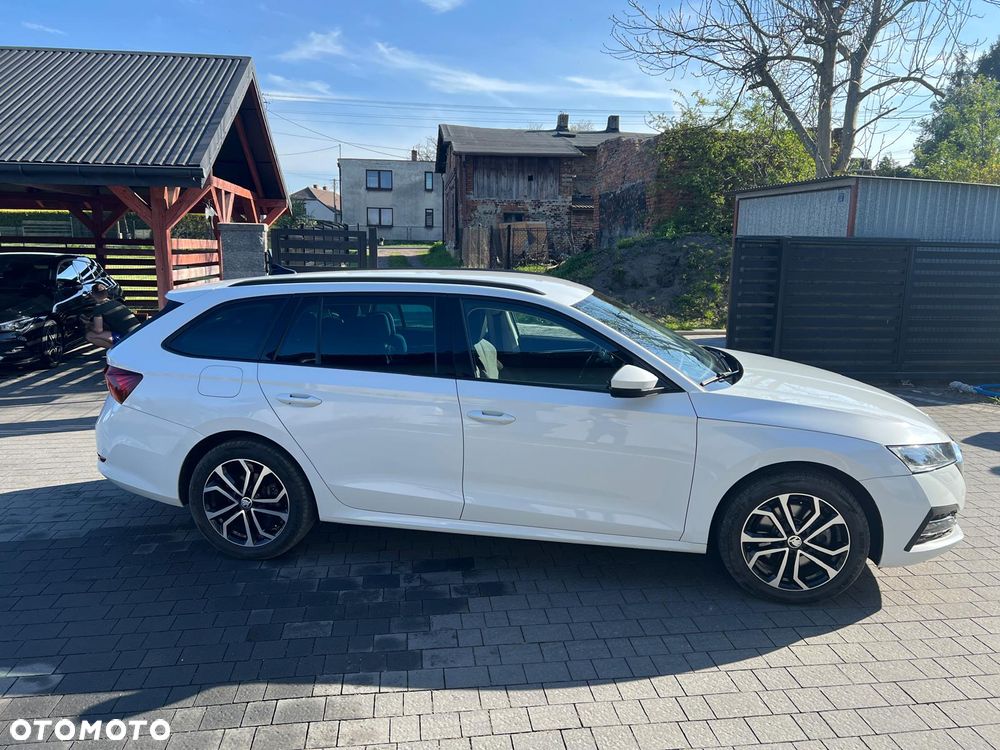 Skoda Octavia 1.4 TSI DSG Style - 8