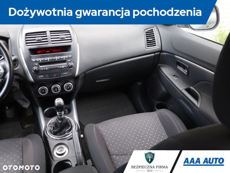 Mitsubishi ASX - 9