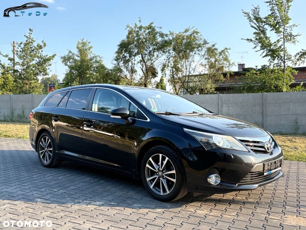 Toyota Avensis Touring Sports 1.8 Executive - 6