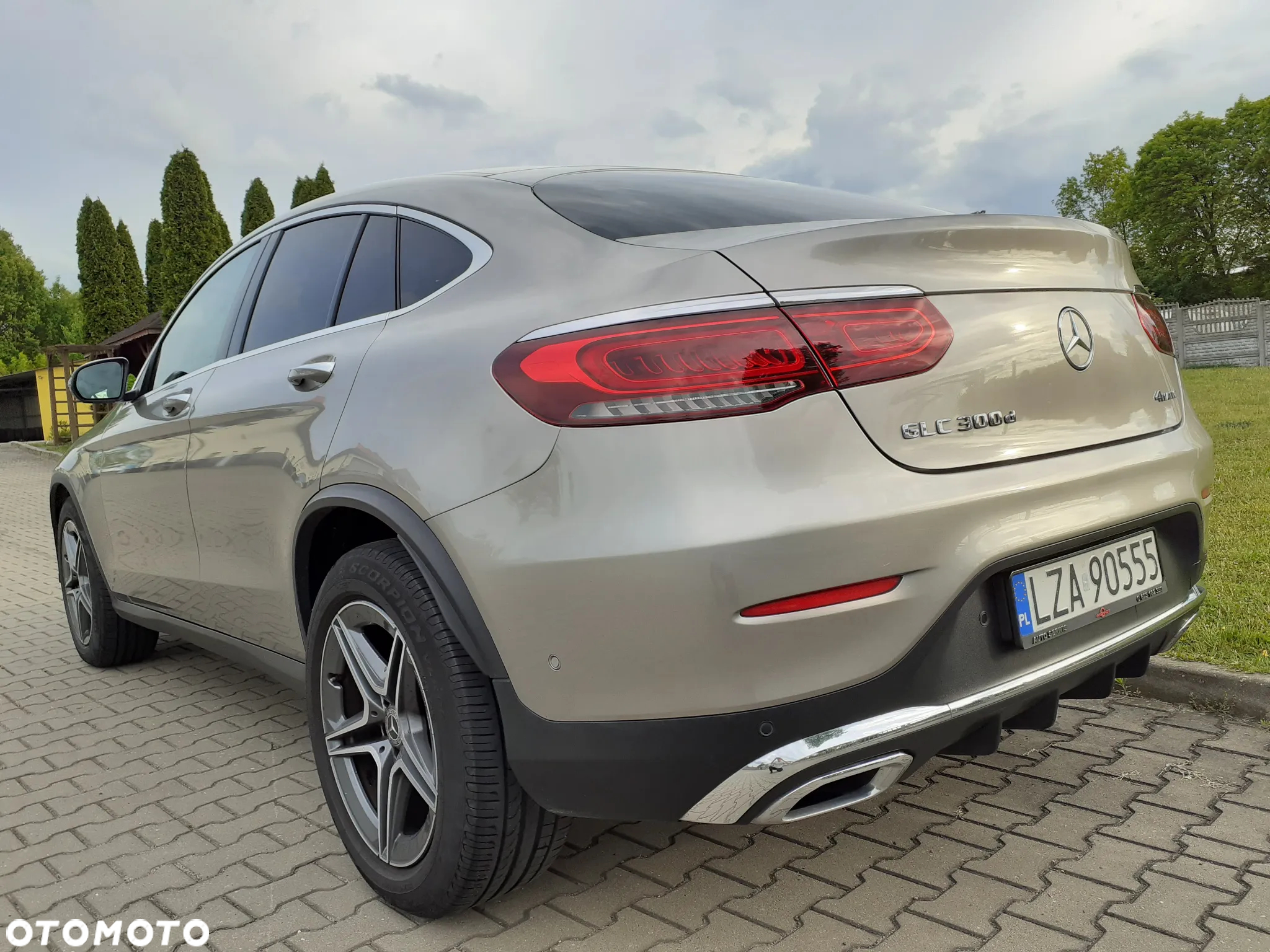 Mercedes-Benz GLC Coupe 300 d 4-Matic - 3