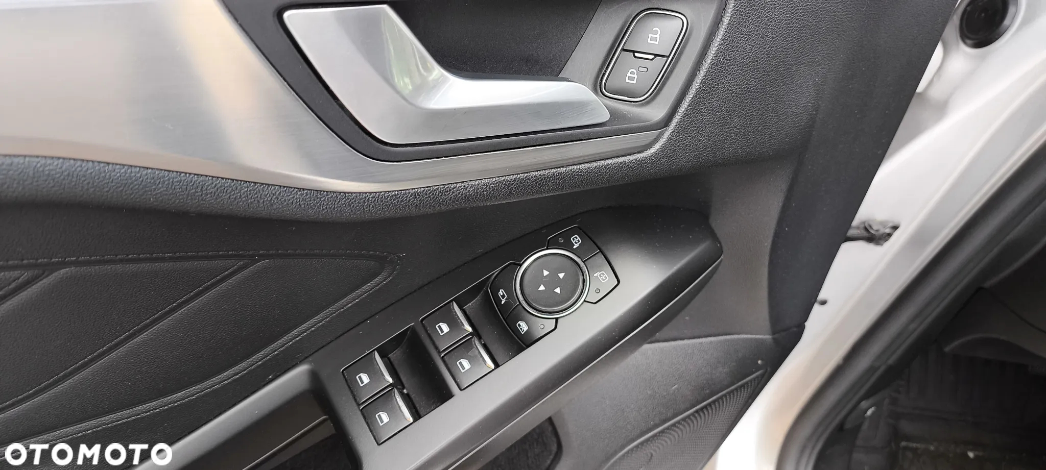 Ford Focus 1.5 EcoBlue SCR Titanium - 13