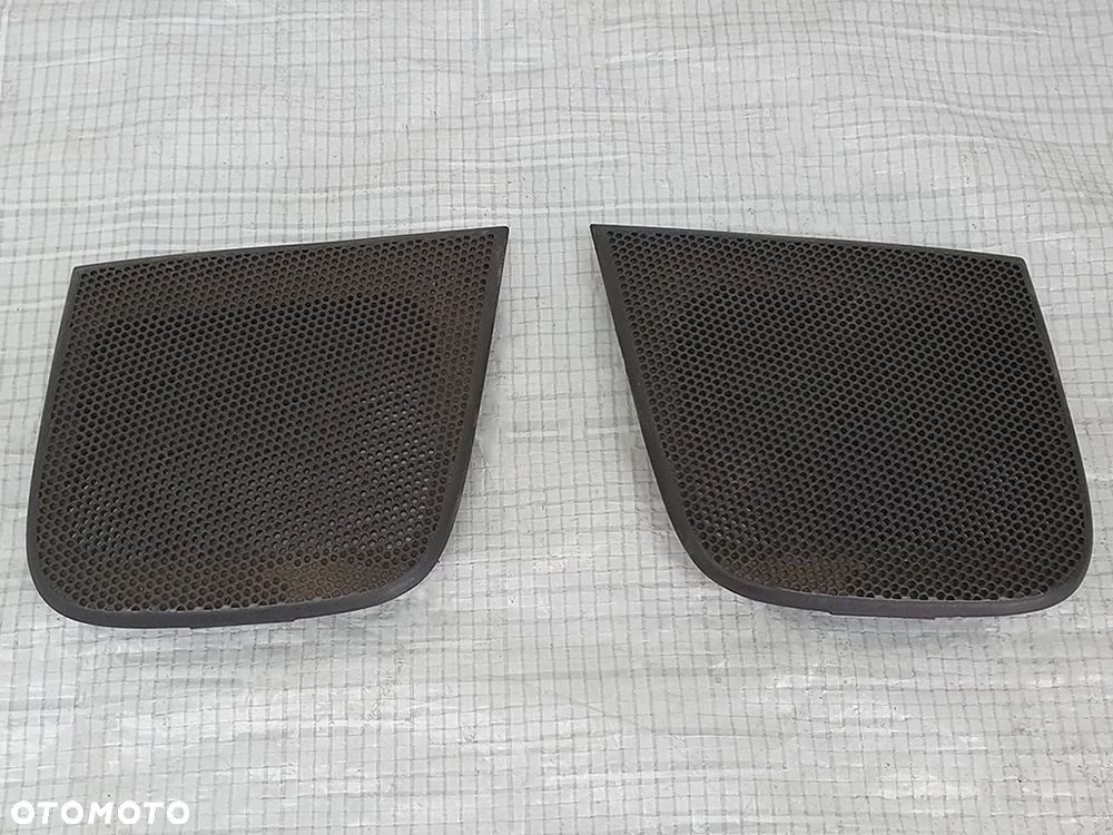 Kratka głośnika lewego/prawego do Suzuki Vitara I - 1