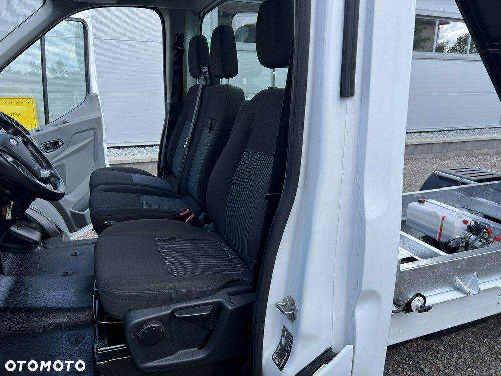 Ford Transit - 9