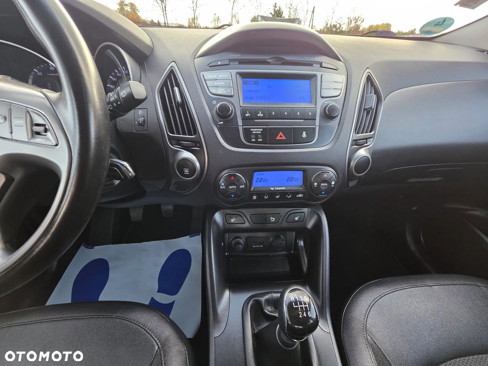 Hyundai ix35 1.7 CRDi 2WD Fifa World Cup Edition - 33