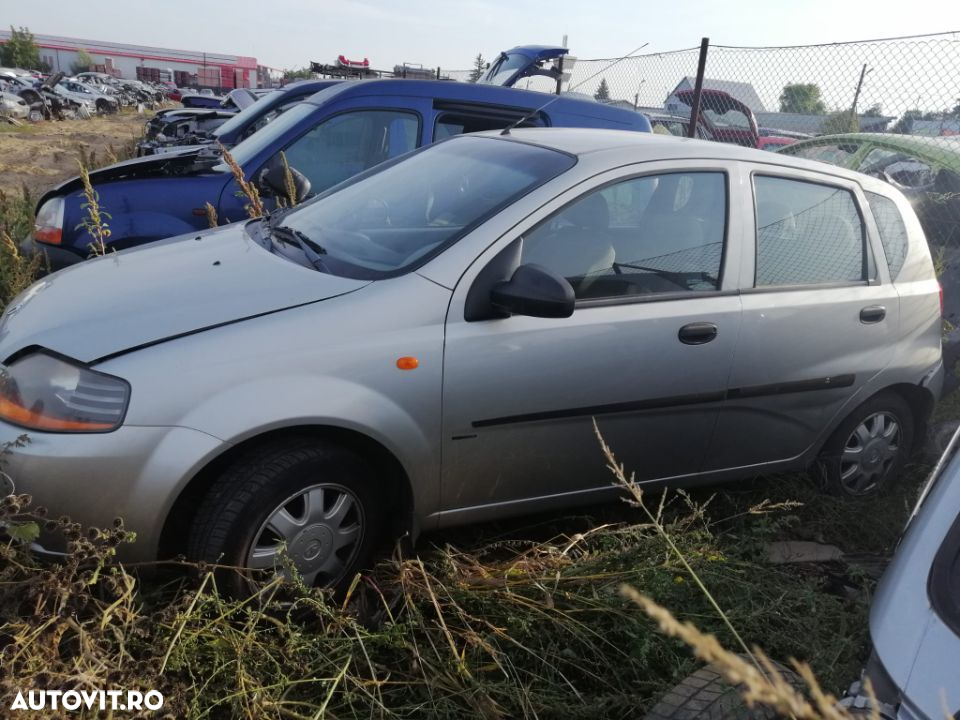 Dezmembrez Daewoo Kalos - 7