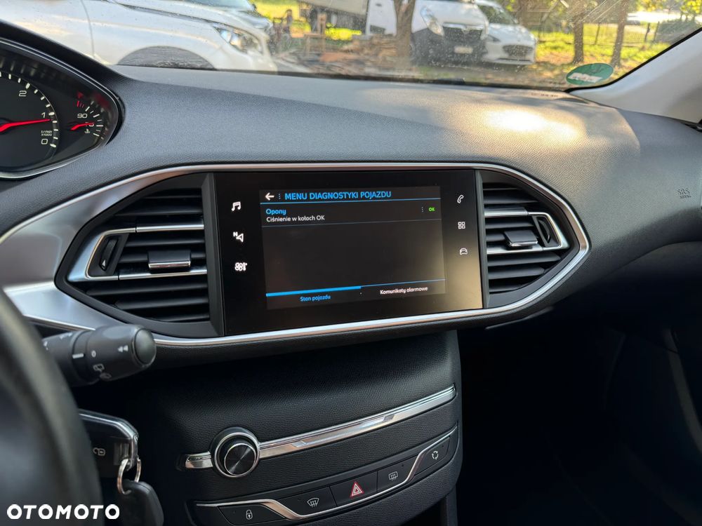 Peugeot 308 BlueHDi FAP 130 Stop & Start Active Pack - 13