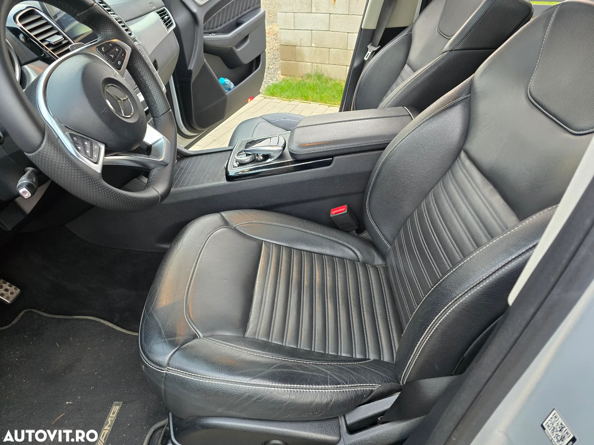 Mercedes-Benz GLE 250 d 4Matic 9G-TRONIC AMG Line - 5