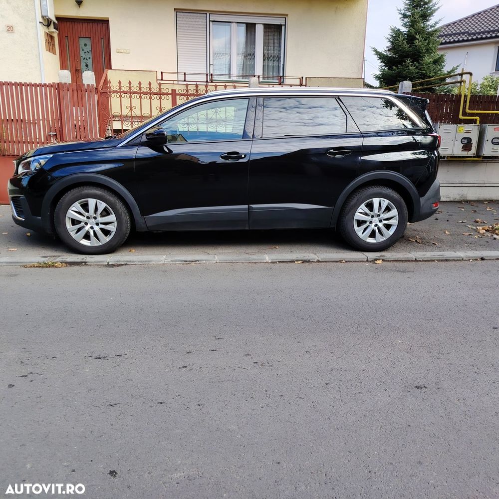 Peugeot 5008 - 1