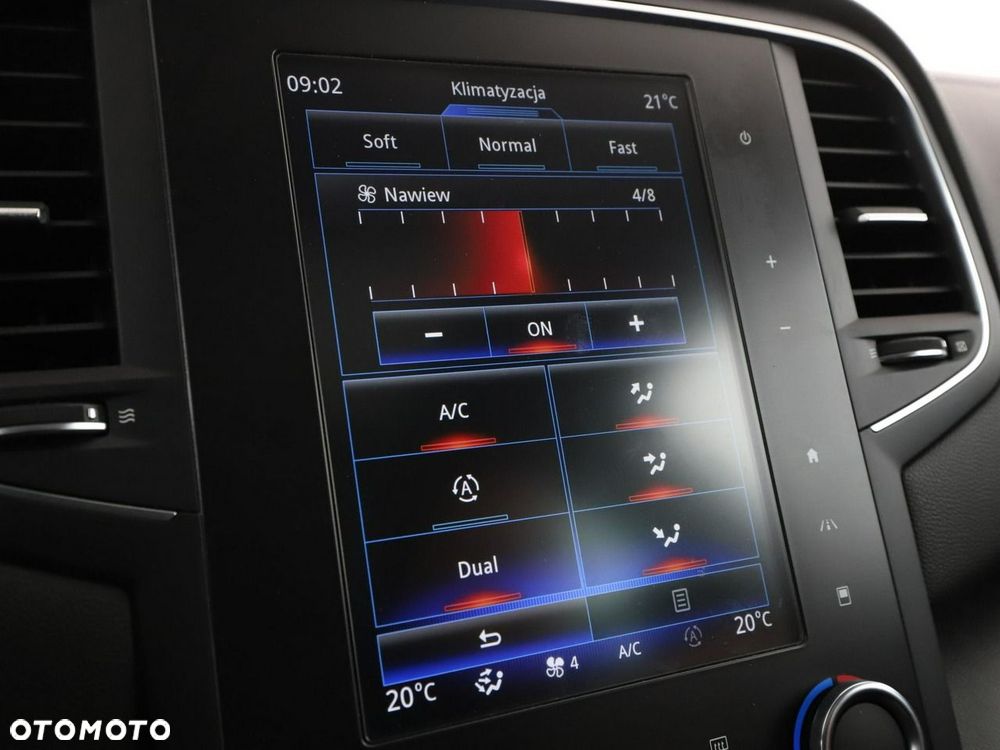 Renault Megane ENERGY TCe 205 EDC GT - 30