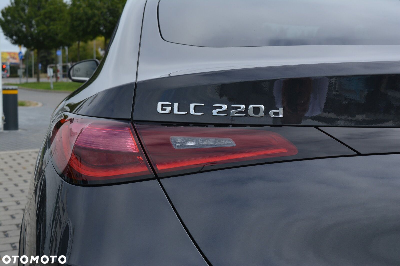 Mercedes-Benz GLC - 11