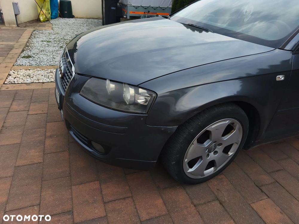 Audi A3 Sportback 1.9 TDI Ambiente - 2