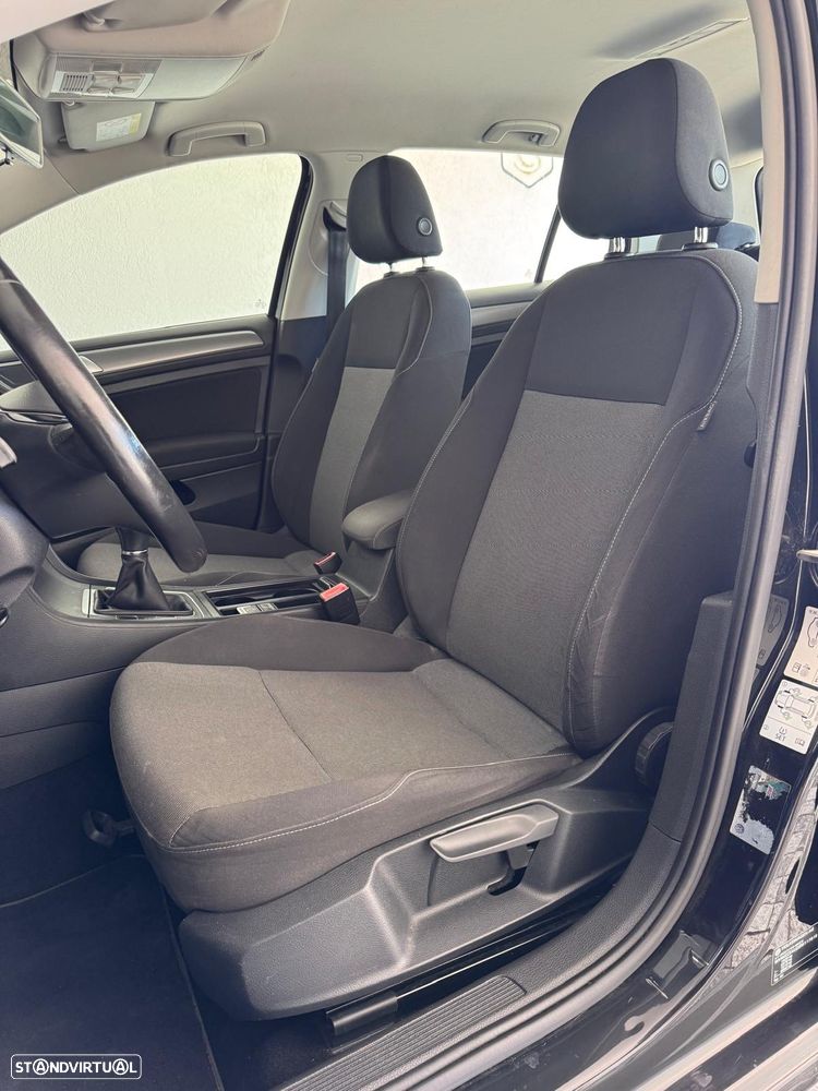 VW Golf 1.6 TDi Trendline - 15