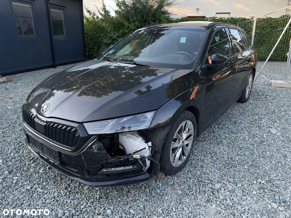 Skoda Octavia - 2