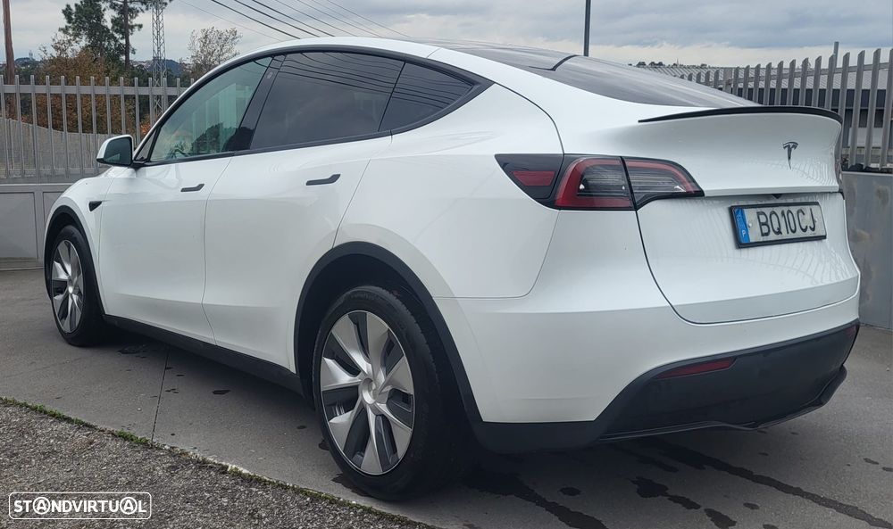 Tesla Model Y Standard - 20