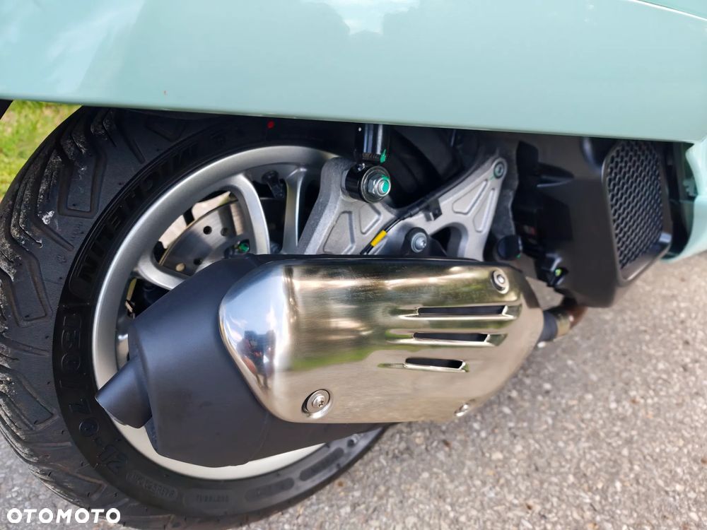 Piaggio Vespa - 6