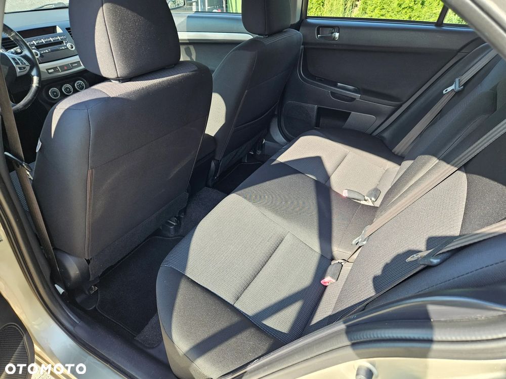 Mitsubishi Lancer 1.8 Instyle - 8