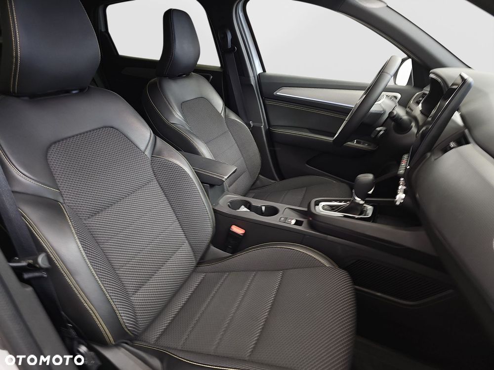 Renault Arkana 1.6 E-TECH Techno MMT - 34