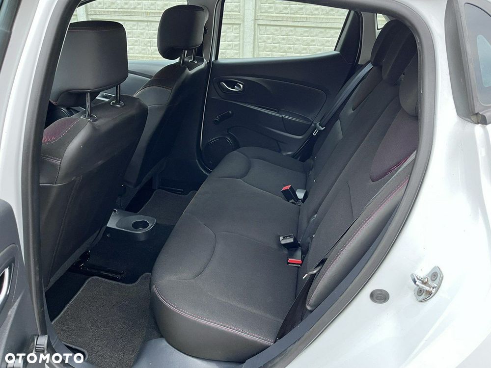 Renault Clio 1.2 16V Alize - 24