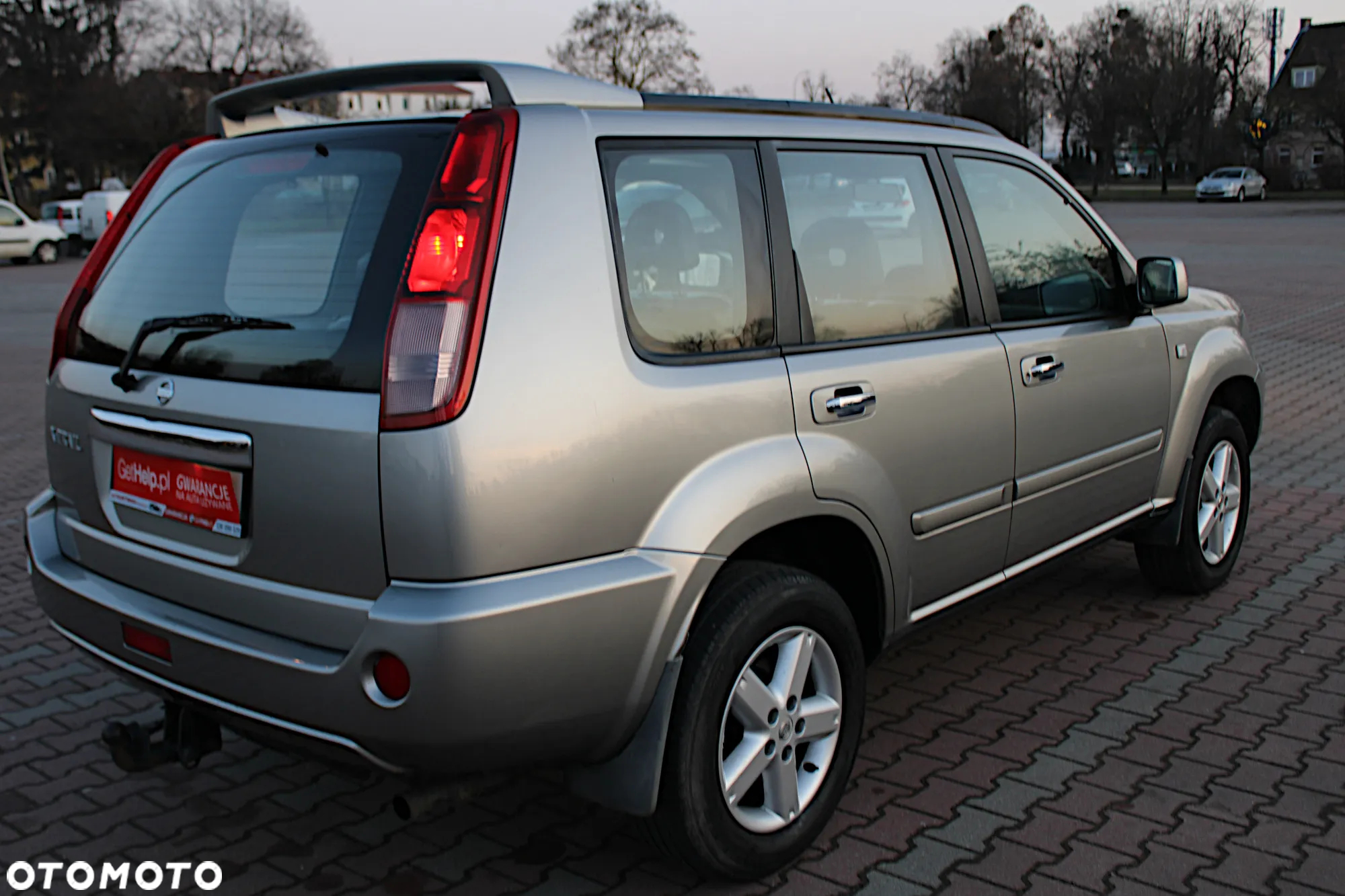 Nissan X-Trail 2.5 4x4 Elegance - 6