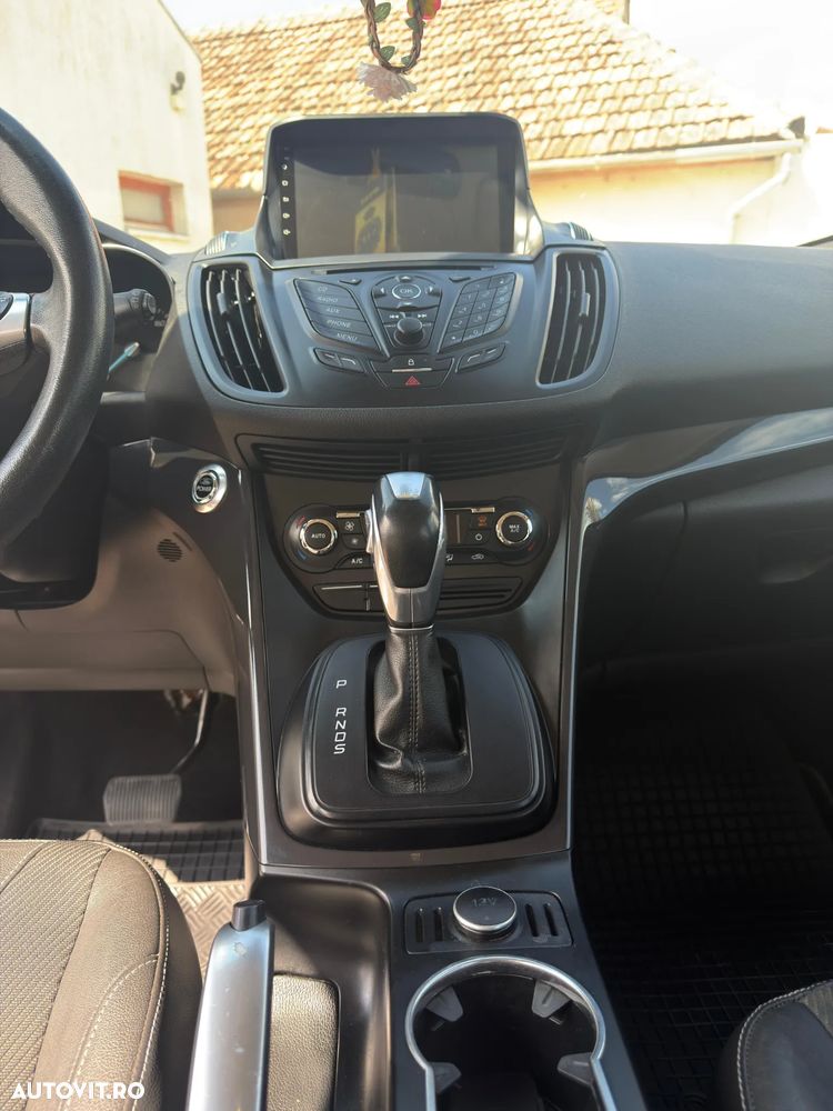 Ford Kuga 2.0 TDCi 4x4 Aut. Trend - 8