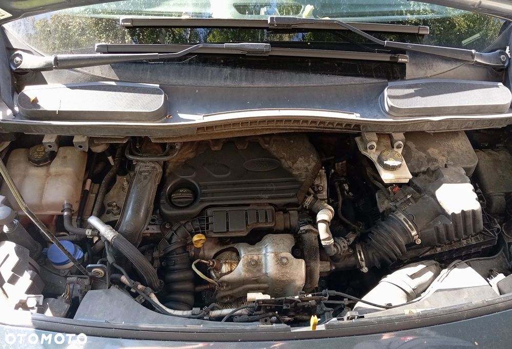 Ford Transit Connect - 9