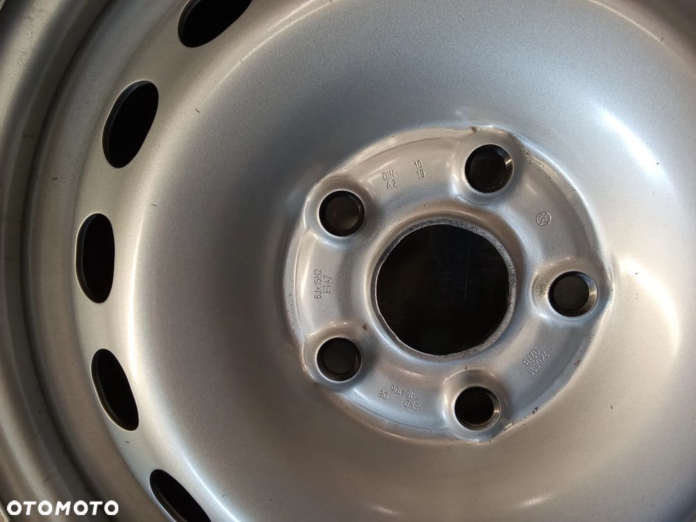 Felgi Vw Caddy Passat Golf 6Jx15 et47 5x112 - 7