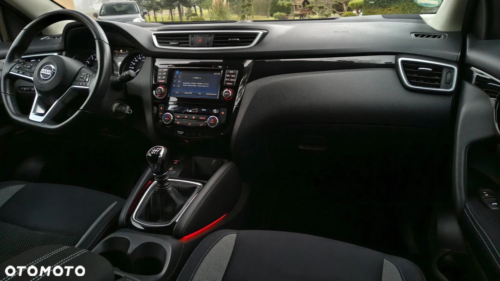 Nissan Qashqai 1.6 DIG-T 360 - 13