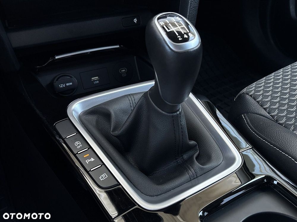 Kia XCeed 1.5 T-GDI Business Line - 21