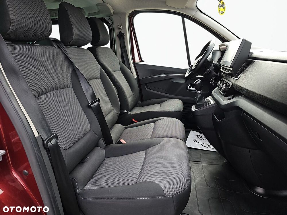 Renault Trafic - 16