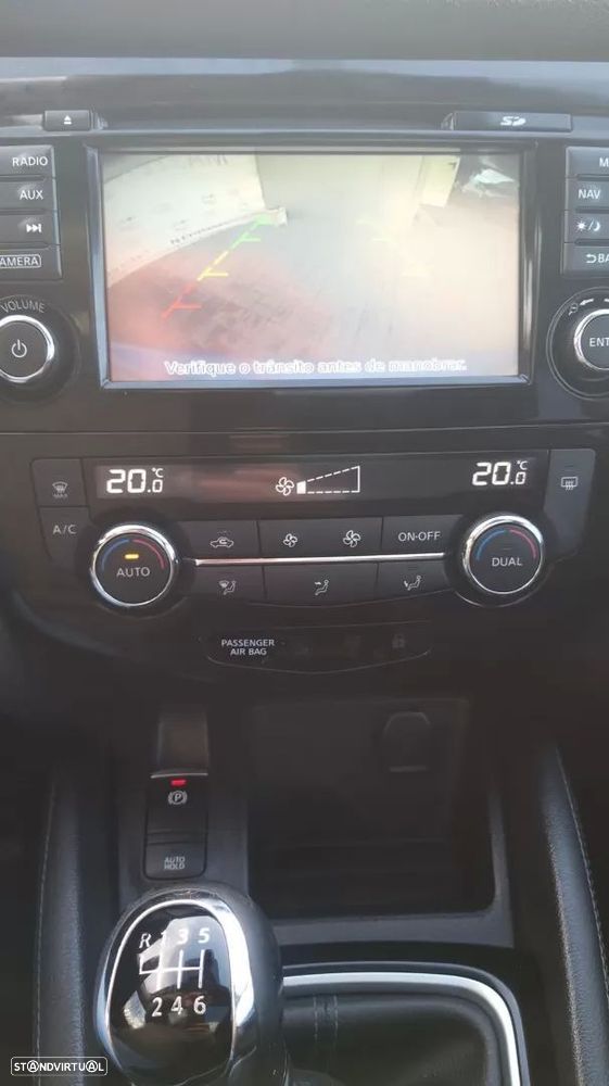 Nissan Qashqai 1.5 dCi N-Connecta RS+PS - 4
