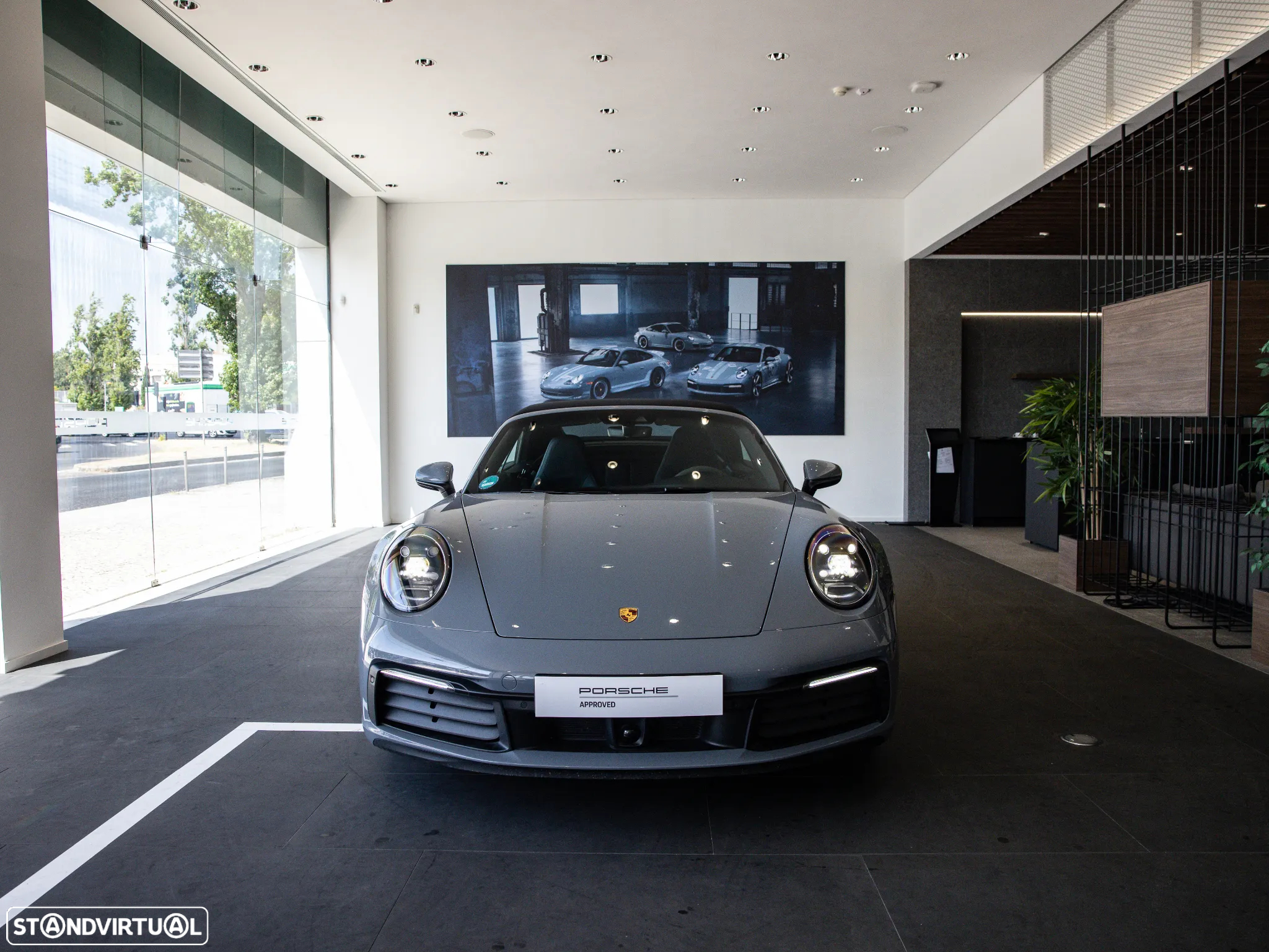 Porsche 911 (992) Carrera Cabriolet PDK - 19