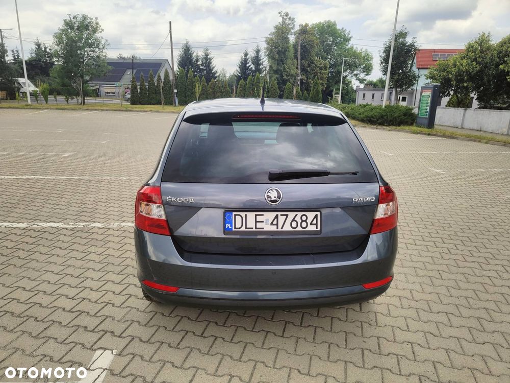 Skoda RAPID - 5
