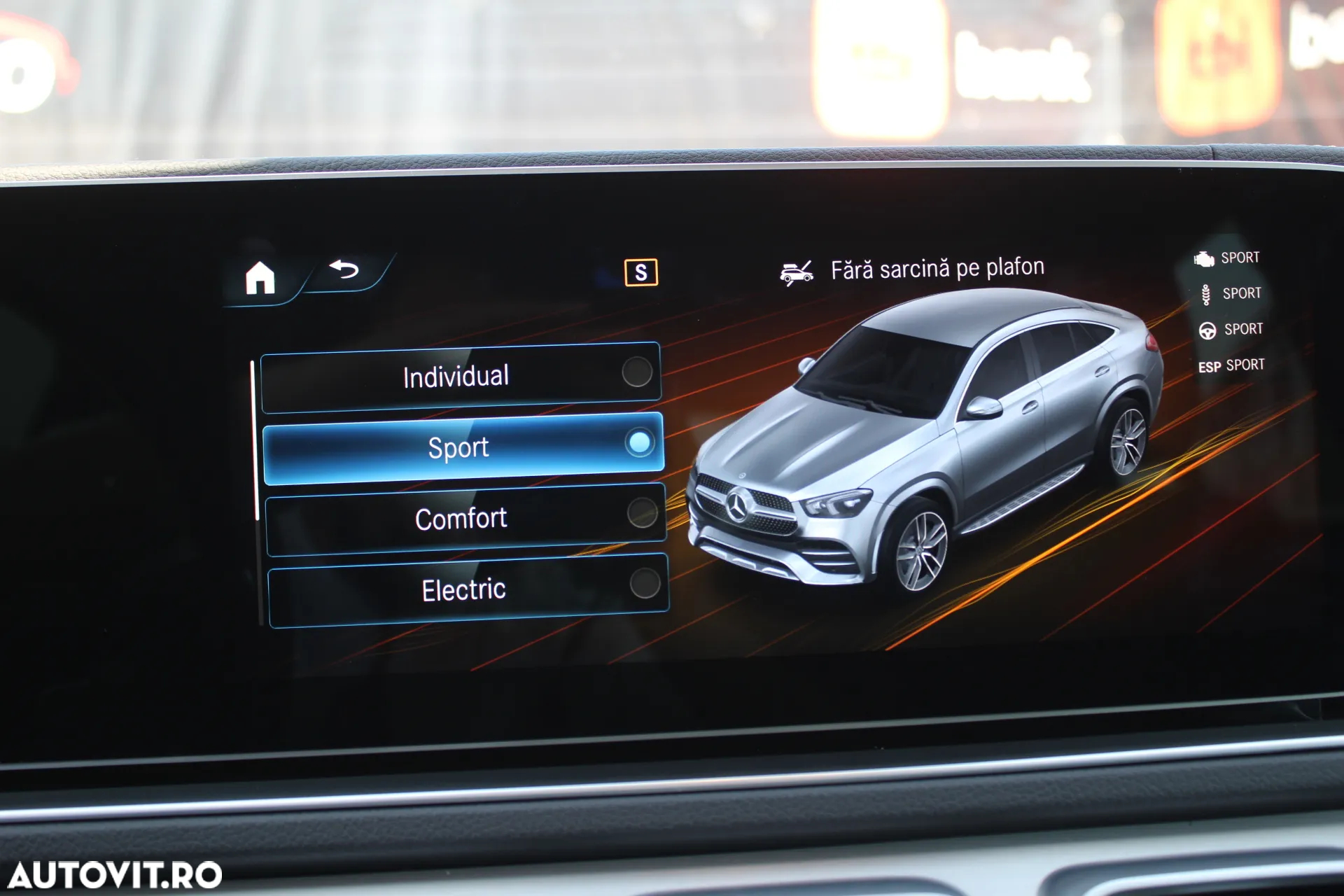 Mercedes-Benz GLE Coupe 350.e 4MATIC - 28