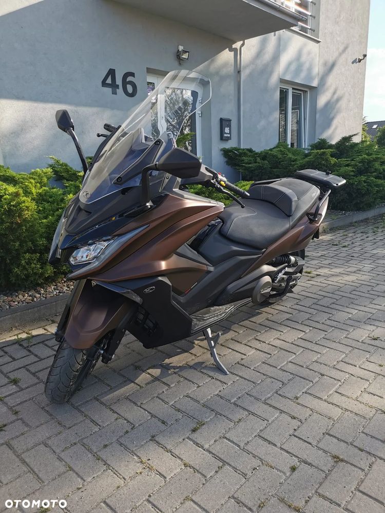 Kymco AK 550 - 8