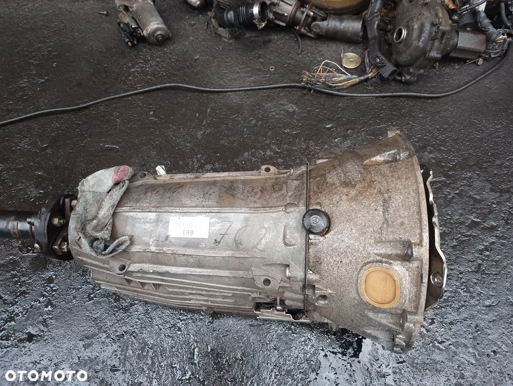 SKRZYNIA BIEGOW KOMPLETNA MERCEDES W204 1.8 CGI 2042701706