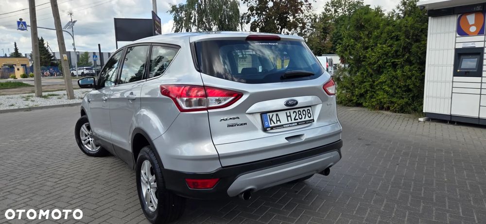 Ford Kuga 1.6 EcoBoost 2x4 Trend - 14