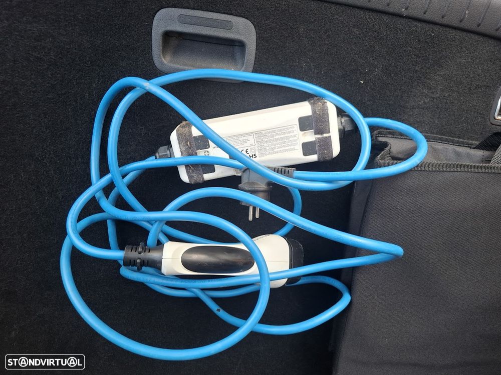 Hyundai Kauai 39 kWh Vanguard - 48