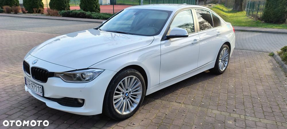 BMW Seria 3 318d - 1