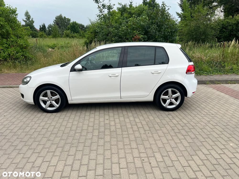 Volkswagen Golf - 5