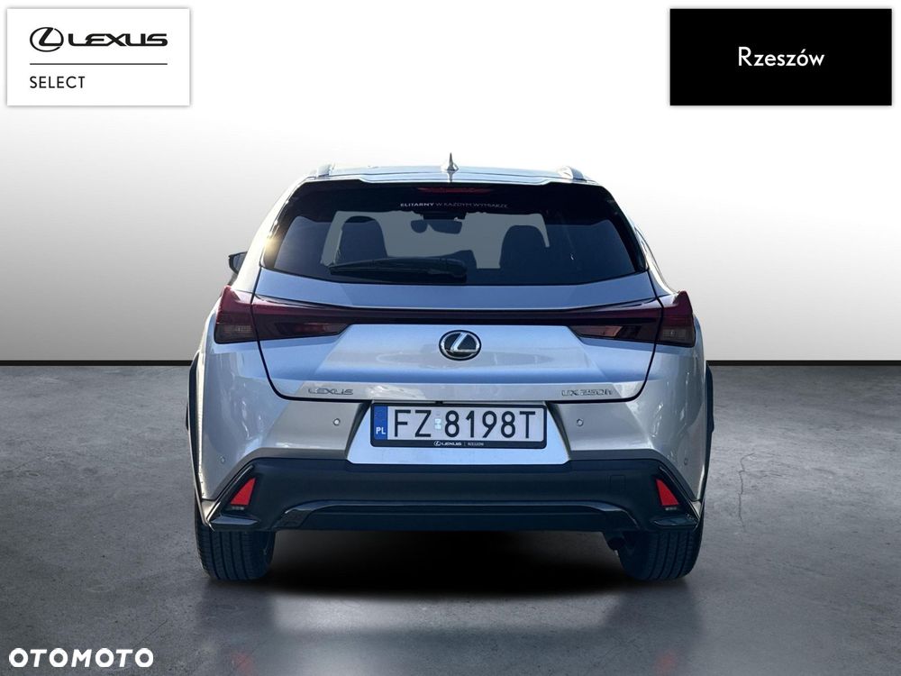 Lexus UX 250h GPF F Sport Design 2WD - 4