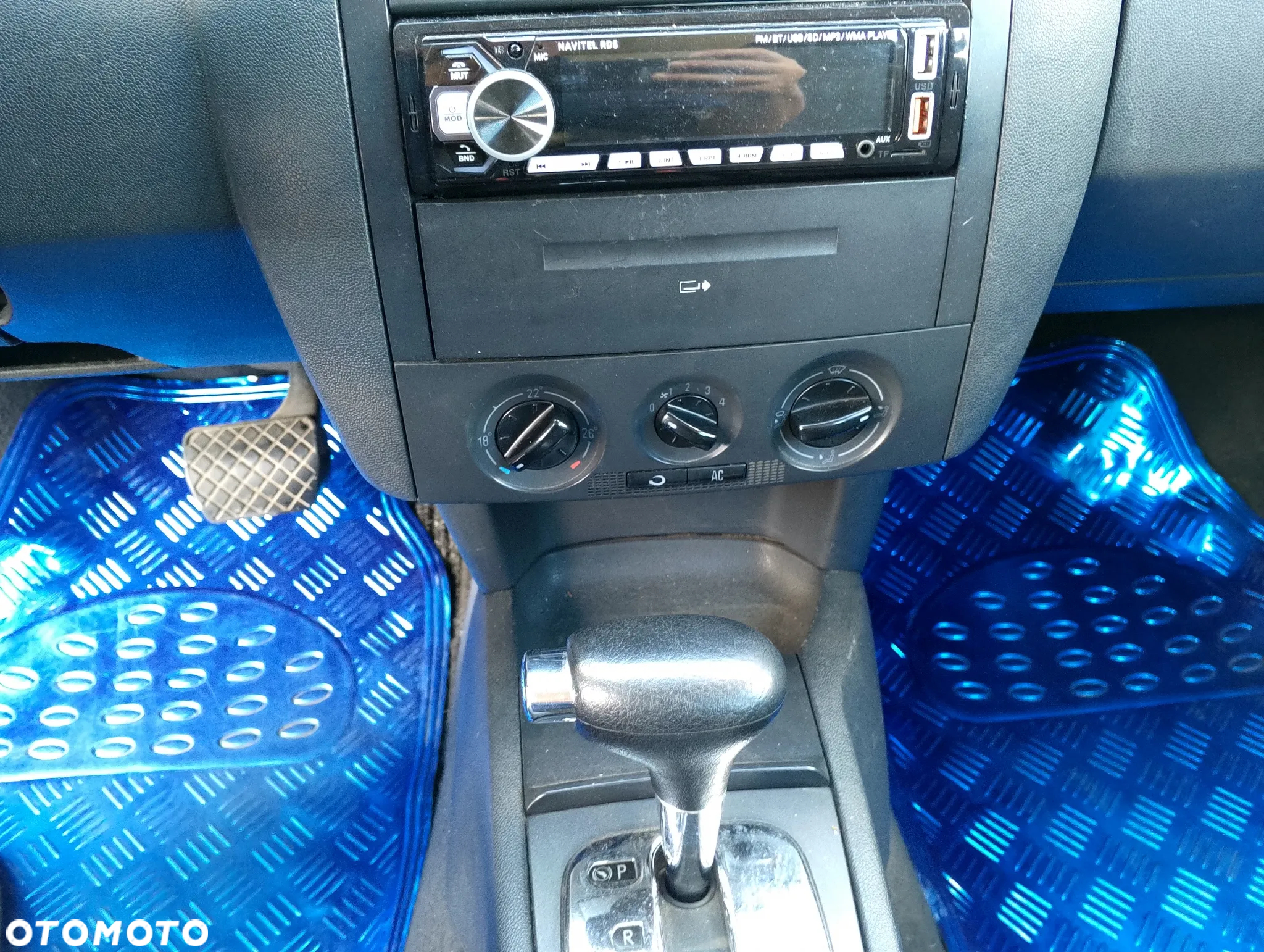 Skoda Fabia 1.4 16V Comfort - 10