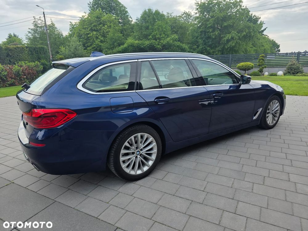 BMW Seria 5 530d Luxury Line - 4