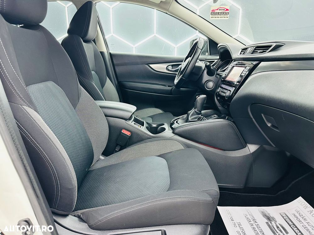 Nissan Qashqai 1.3 DIG-T DCT N-WAY - 16