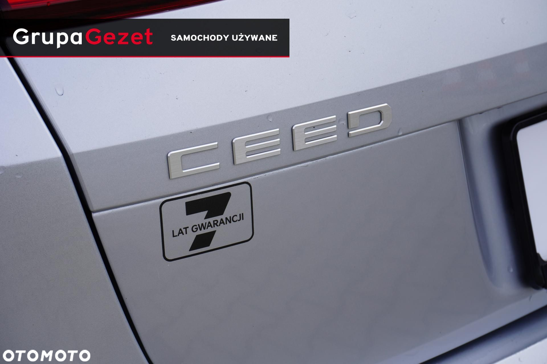 Kia Ceed - 8